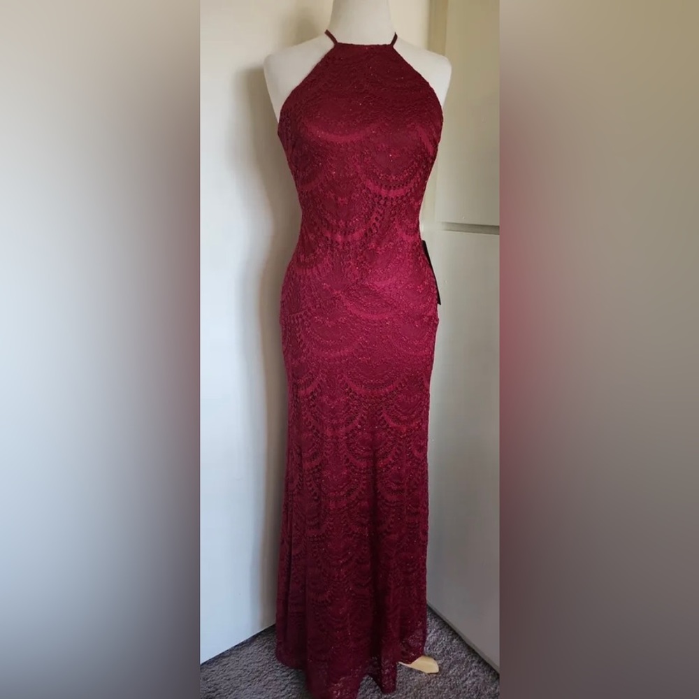 NWT My Michelle Merlot Mermaid Lace/Glitter Halter Back Gown, Lined Size 1